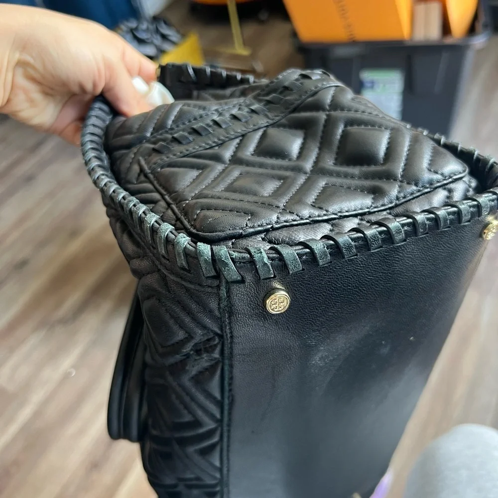 Tory Burch Black Quilted Bag - Picture 4 of 13